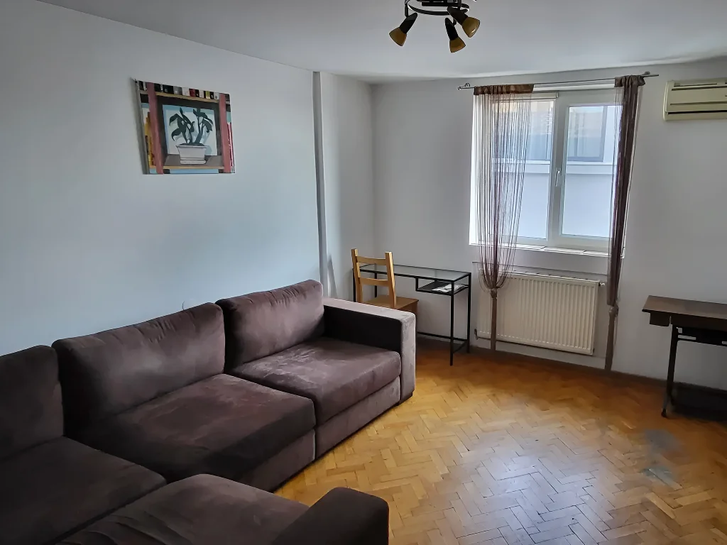 living primitor apartament vanzare cumparare Sector 2 București